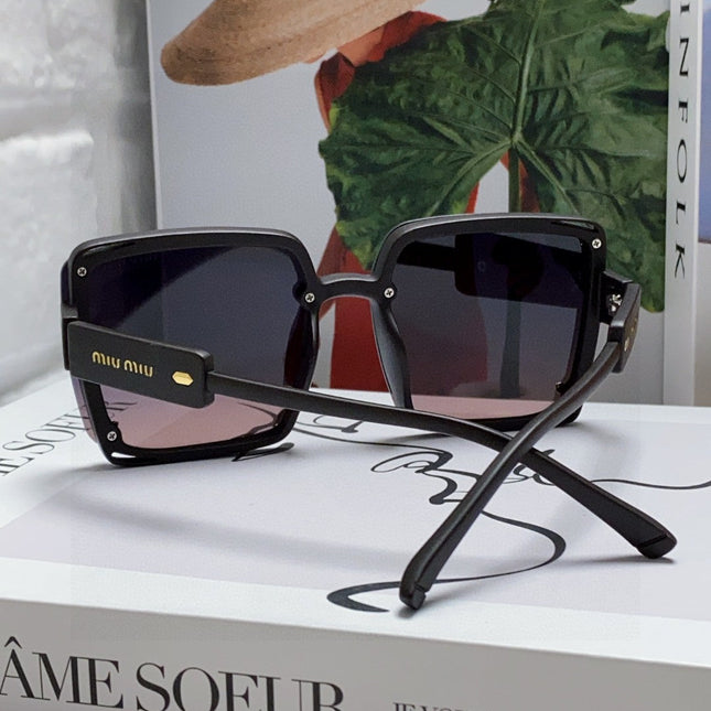 RUNWAY SQUARE SUNGLASSES 576823 IN ACETATE