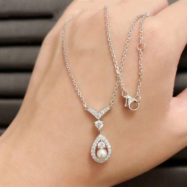 JOSEPHINE WHITE MOP SILVER DIAMOND NECKLACE