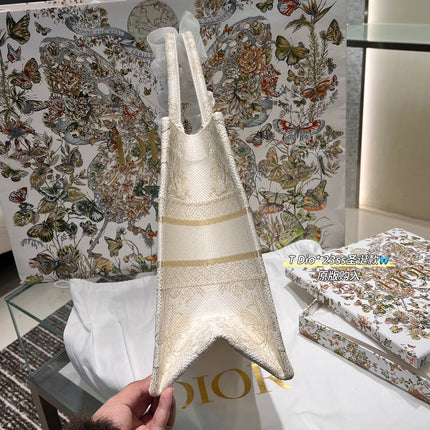 CD BOOK TOTE BAG 36 IN IVORY BEIGE EMBROIDERED CANVAS