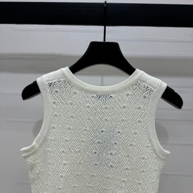 CHANEL SLEEVELESS OPEN-KNIT VEST 274858