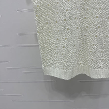 CHANEL SLEEVELESS OPEN-KNIT VEST 274858