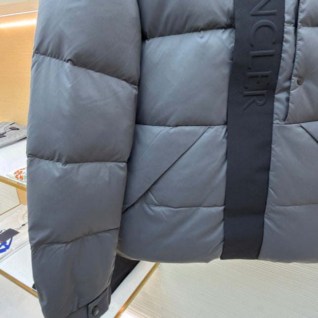 MONCLER 25S DOWN JACKET 218