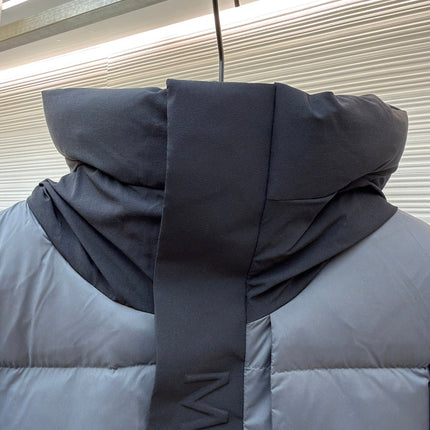 MONCLER 25S DOWN JACKET 218