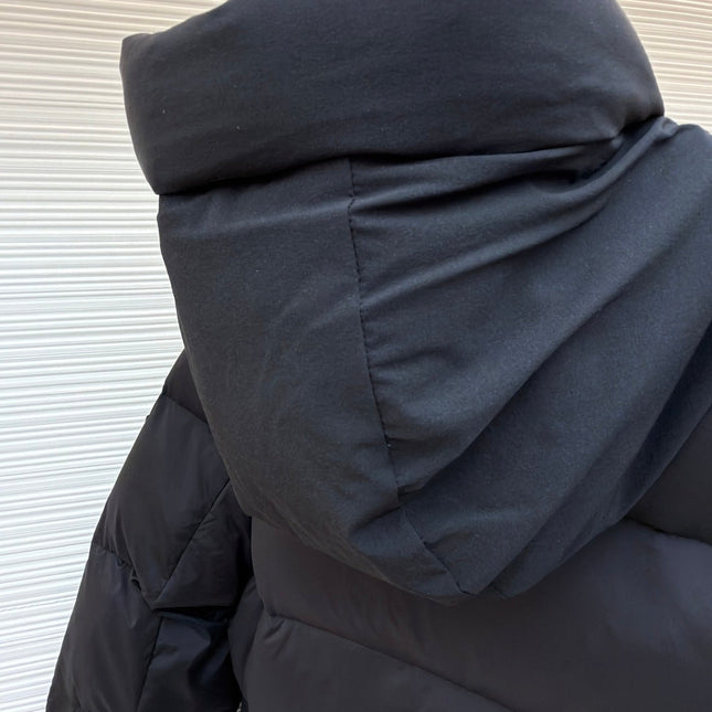 MONCLER 25S DOWN JACKET 217