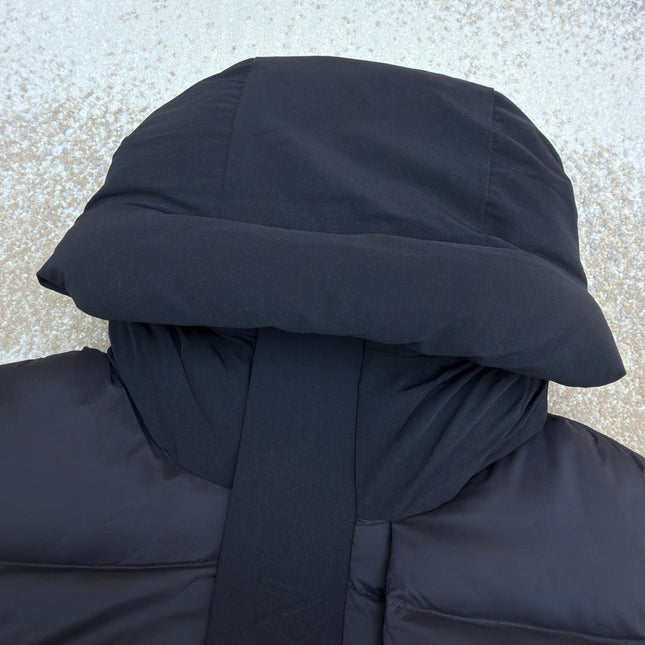 MONCLER 25S DOWN JACKET 217