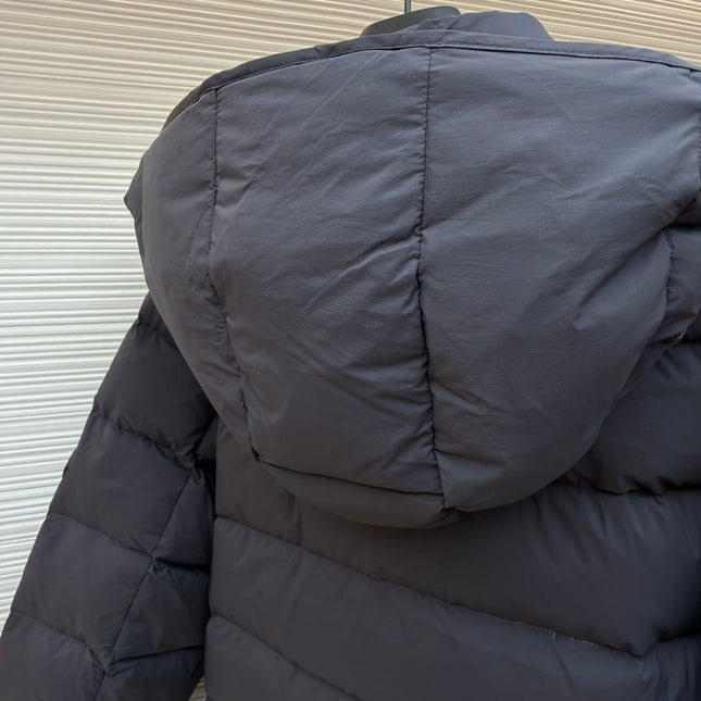 MONCLER 25S DOWN JACKET WITH DETACHABLE HOOD 250
