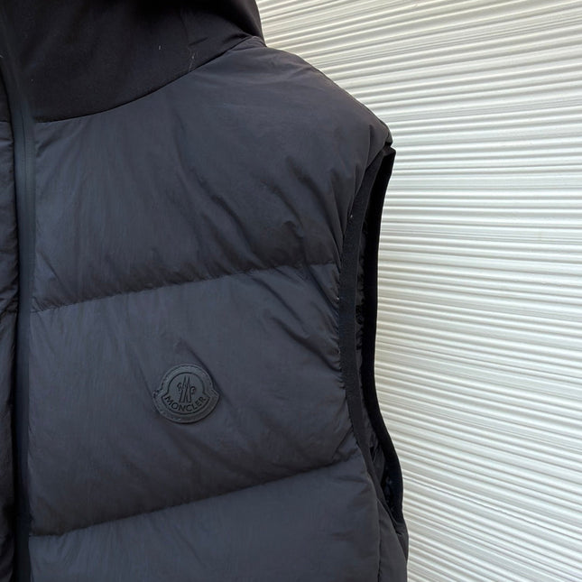 MONCLER DOWN VEST STYLE 318