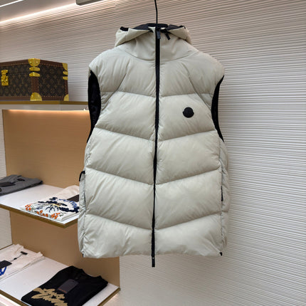 MONCLER DOWN VEST STYLE 317