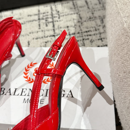 POINTED HIGH SLINGBACK IN RED PATENT CALFSKIN WITH CRYSTAL BUCKLE
