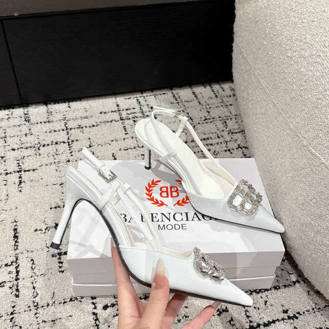 POINTED HIGH SLINGBACK IN WHITE PATENT CALFSKIN WITH CRYSTAL BUCKLE