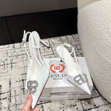 POINTED HIGH SLINGBACK IN WHITE PATENT CALFSKIN WITH CRYSTAL BUCKLE