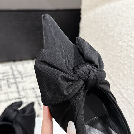 KNIFE LAVALIÈRE 45MM MULE IN BLACK NYLON JERSEY