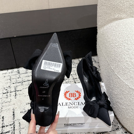 KNIFE KNOT 95MM PUMP IN BLACK STRETCH CUPRO AND NYLON JERSEY