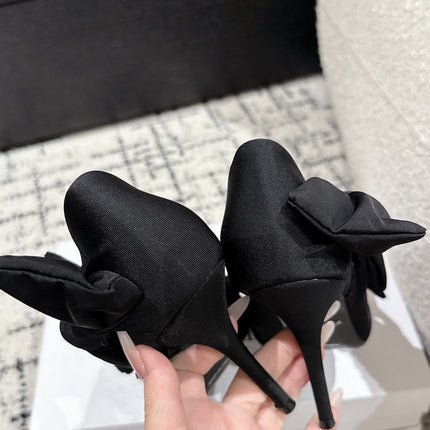 KNIFE KNOT 95MM PUMP IN BLACK STRETCH CUPRO AND NYLON JERSEY