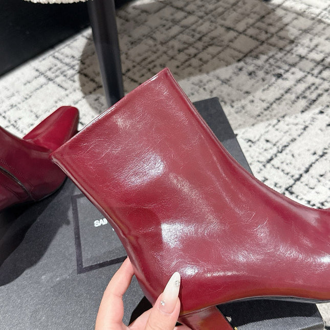 YSL 25S HEELED ANKLE BOOTS 70 MM IN WINE RED SHINY LAMBSKIN