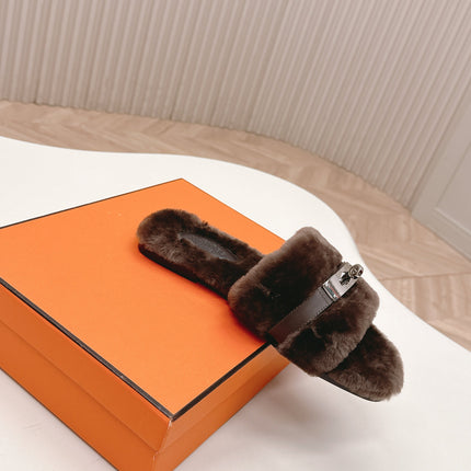 HM 25S ORAN SANDAL IN DARK BROWN SHEARLING WITH SILVER HARDWARE