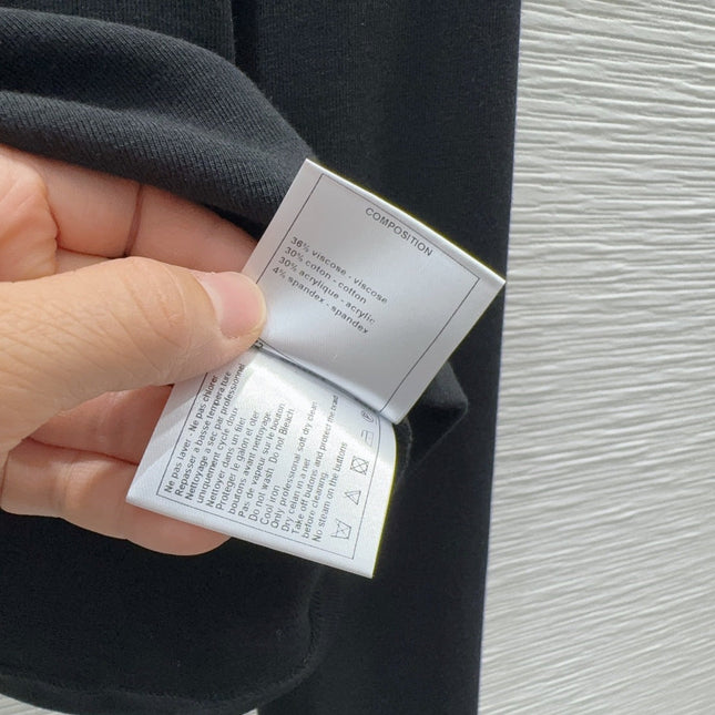 CHANEL 25S LONG-SLEEVE TURTLENECK T-SHIRT 413