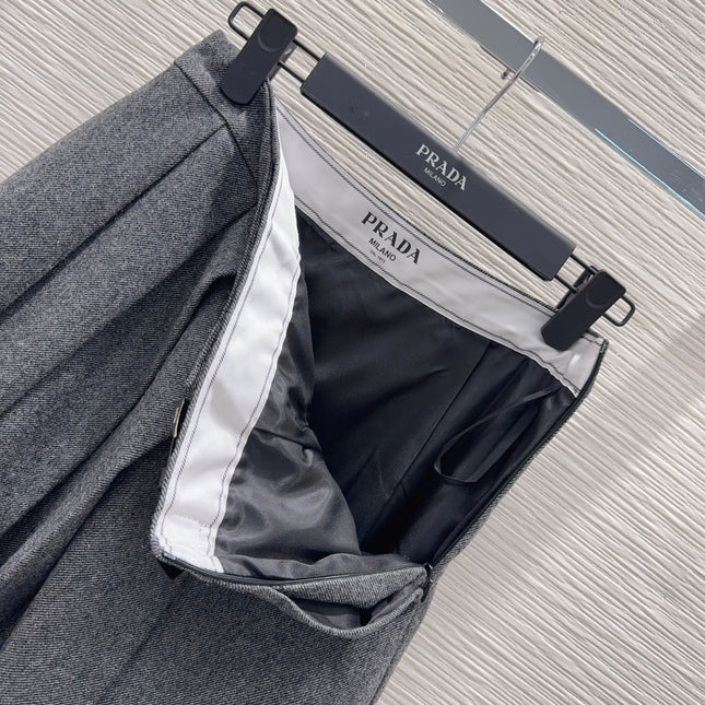 PRADA 25S LONG PLEATED SKIRT 212