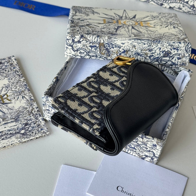 DIOR 25S SADDLE JASMINE GUSSET CARD HOLDER 10 IN BLUE BLACK OBLIQUE JACQUARD CANVAS AND CALFSKIN