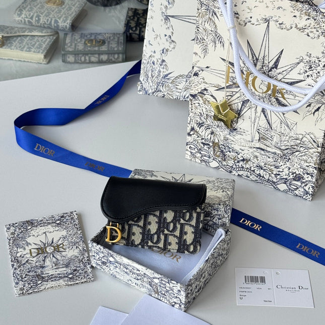 DIOR 25S SADDLE JASMINE GUSSET CARD HOLDER 10 IN BLUE BLACK OBLIQUE JACQUARD CANVAS AND CALFSKIN