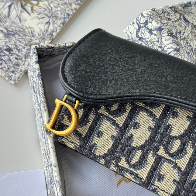 DIOR 25S SADDLE JASMINE GUSSET CARD HOLDER 10 IN BLUE BLACK OBLIQUE JACQUARD CANVAS AND CALFSKIN