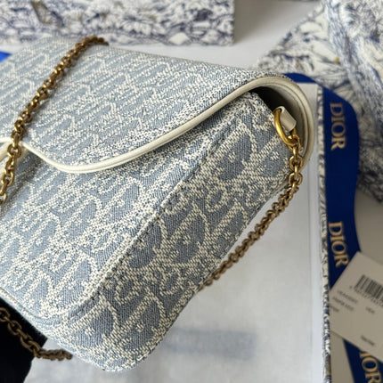 DIOR 25S MEDIUM SADDLE POUCH WITH CHAIN 21 IN LIGHT BLUE DIOR OBLIQUE JACQUARD CANVAS
