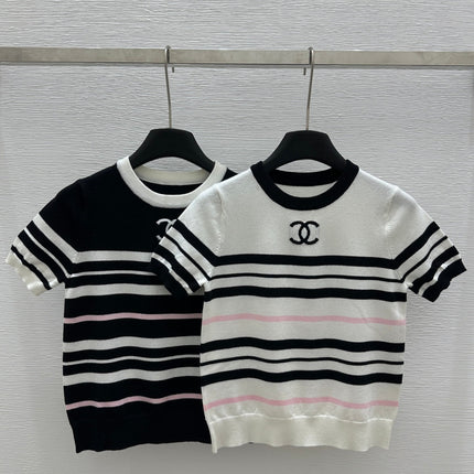 CHANEL SHORT-SLEEVE KNIT TOP STRIPED