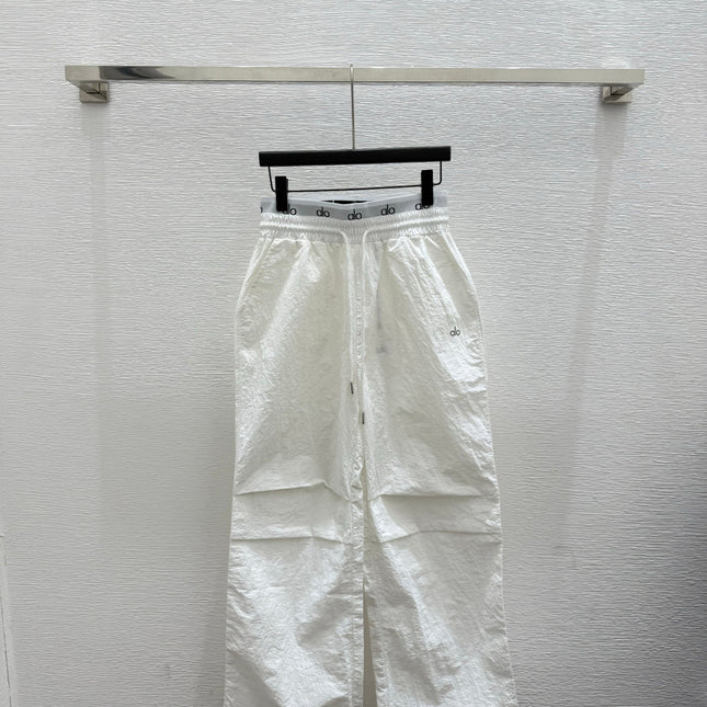 ALO STRAIGHT-LEG PANTS STYLE 84