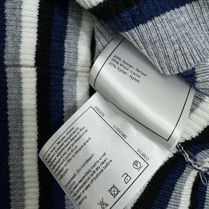 CHANEL SLEEVELESS TOP 269480