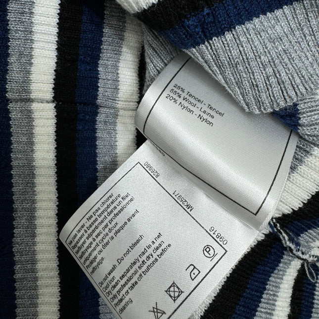 CHANEL SLEEVELESS TOP 269480