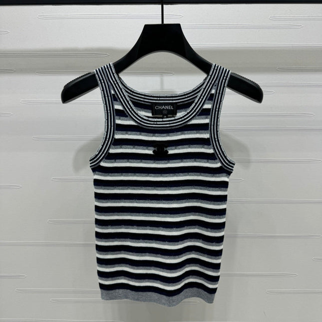 CHANEL SLEEVELESS TOP 269480