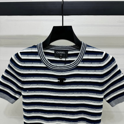 CHANEL SHORT-SLEEVE T-SHIRT 269481