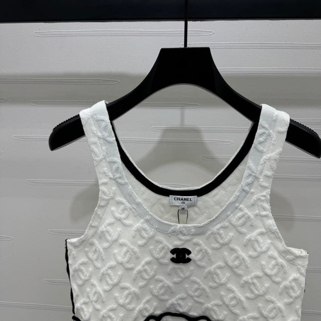 CHANEL SOFT U-NECK KNIT TOP IN BLACK AND WHITE