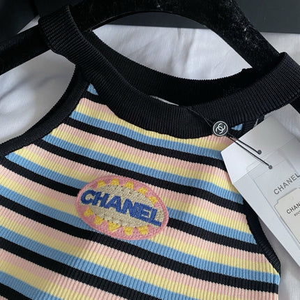 CHANEL KNITTED HALTER TOP