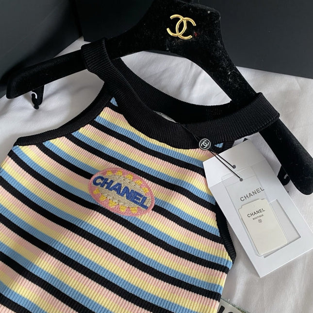 CHANEL KNITTED HALTER TOP