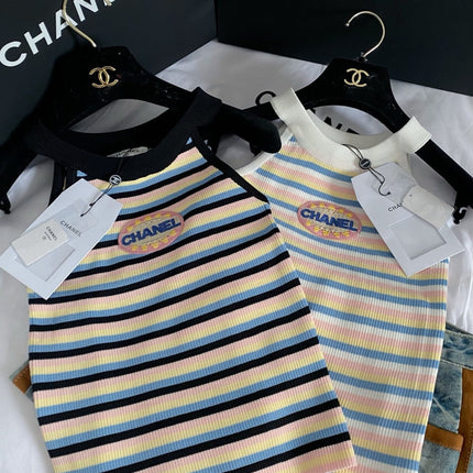 CHANEL KNITTED HALTER TOP