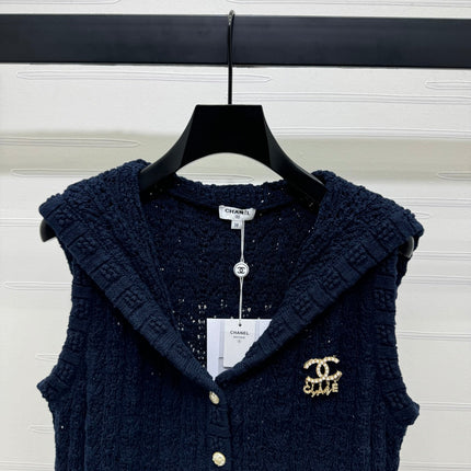CHANEL 25S CROCHET SLEEVELESS VEST 264179