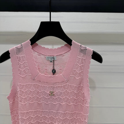 CHANEL 25S HOLLOW KNIT VEST 264158