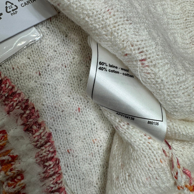 CHANEL 25S ROUND NECK KNITTED VEST WITH PEARL TAG 264029