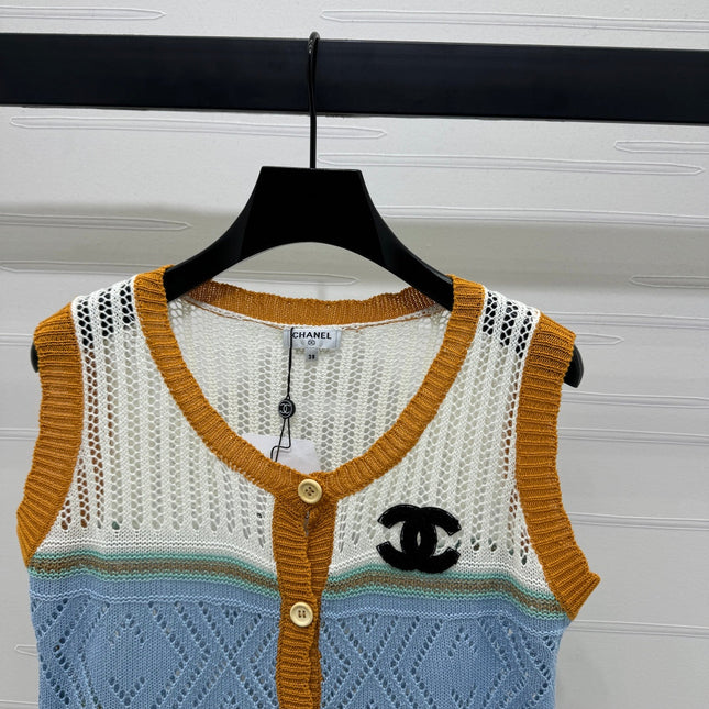 CHANEL EMBROIDERED LOGO OPEN-KNIT VEST 274868