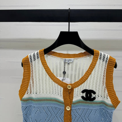 CHANEL EMBROIDERED LOGO OPEN-KNIT VEST 274868