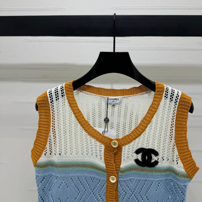 CHANEL EMBROIDERED LOGO OPEN-KNIT VEST 274868