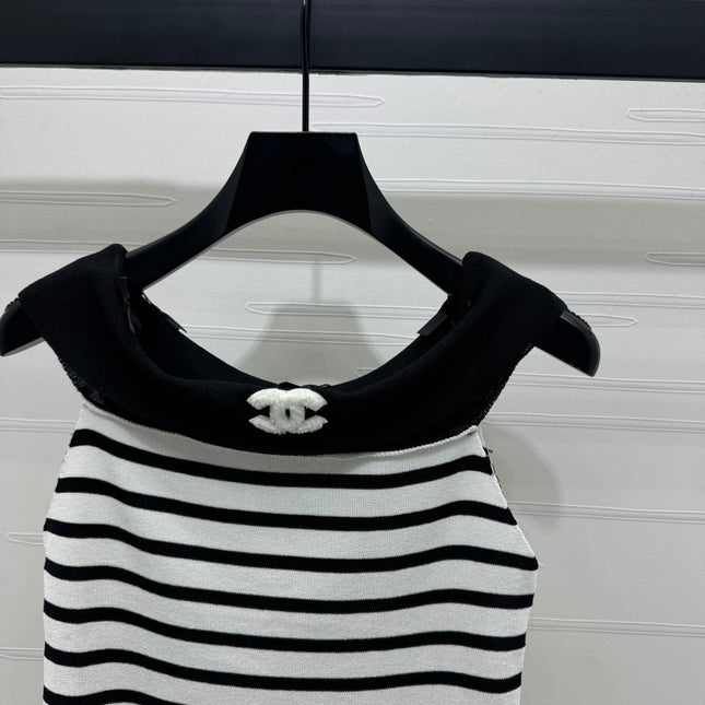 CHANEL CUT-OUT KNIT TOP 269503