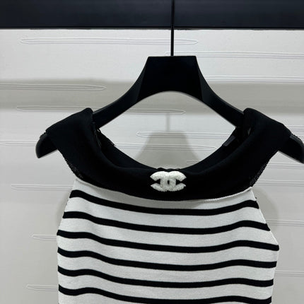 CHANEL CUT-OUT KNIT TOP 269503