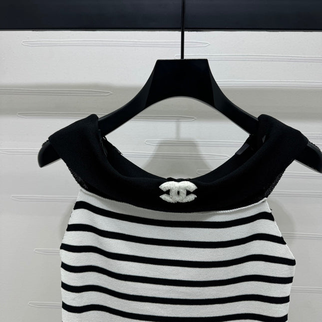 CHANEL CUT-OUT KNIT TOP 269503