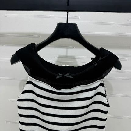 CHANEL CUT-OUT KNIT TOP 269503