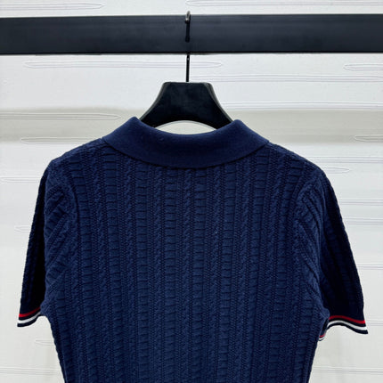 THOM SHORT-SLEEVE KNIT TOP WITH EMBROIDERED DOG MOTIF 274873