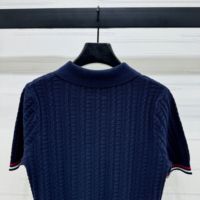 THOM SHORT-SLEEVE KNIT TOP WITH EMBROIDERED DOG MOTIF 274873