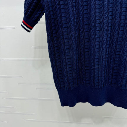 THOM SHORT-SLEEVE KNIT TOP WITH EMBROIDERED DOG MOTIF 274873