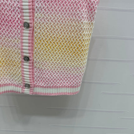 CHANEL KNITTED BUTTONED SLEEVELESS VEST 274921